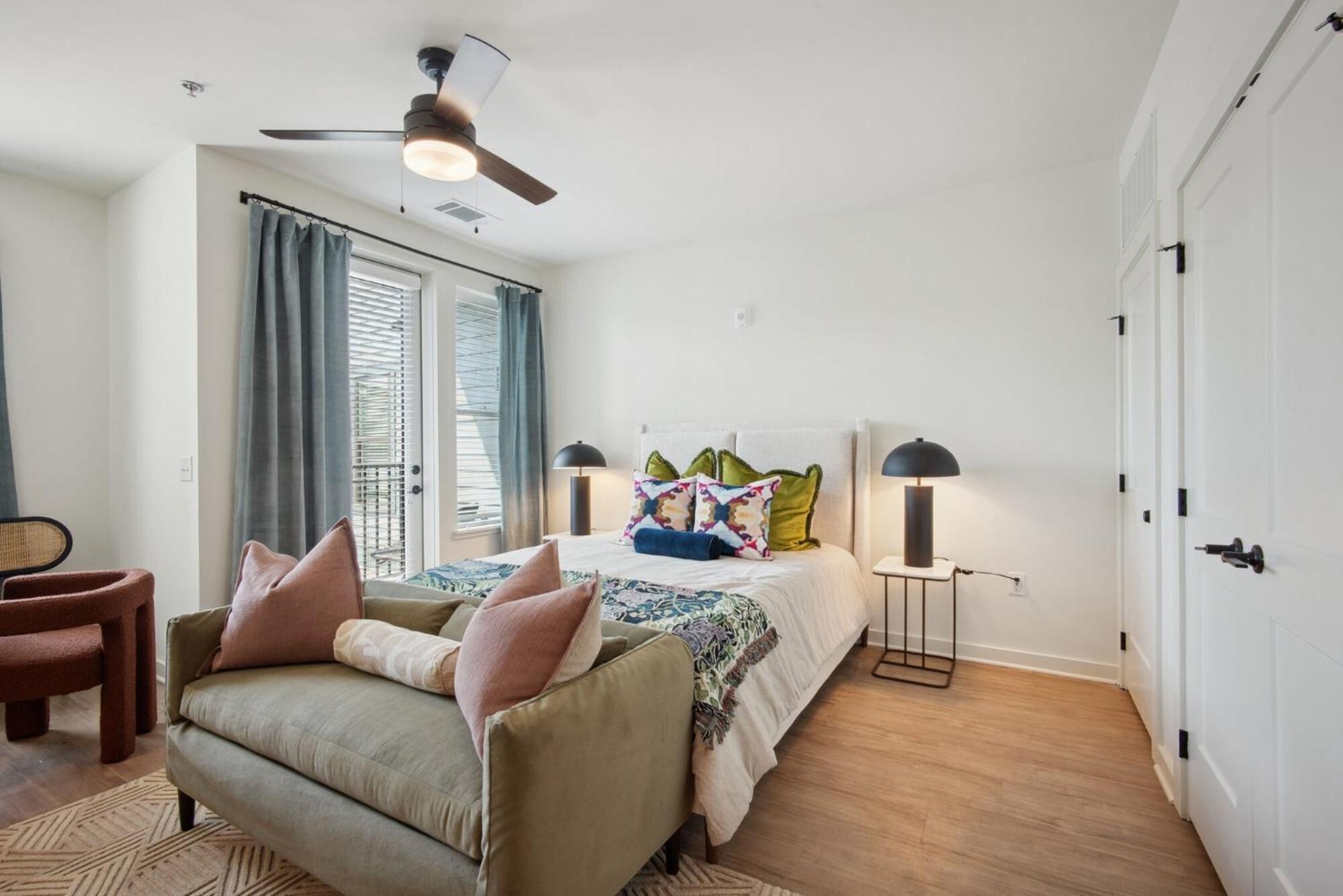 Aparthotel Luxury Furnished By Hyatus At The Navigator *