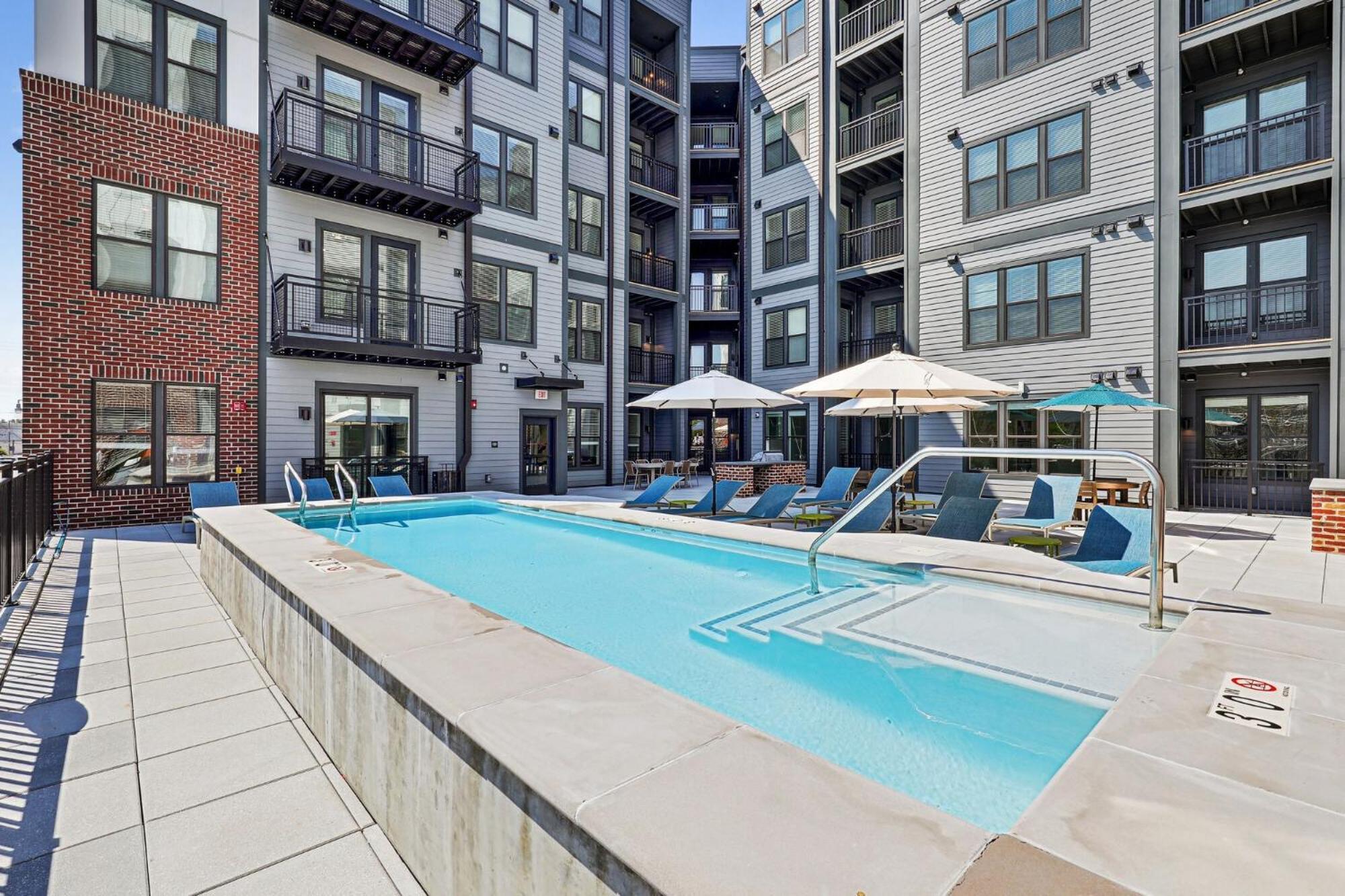 Luxury Furnished By Hyatus At The Navigator Richmond