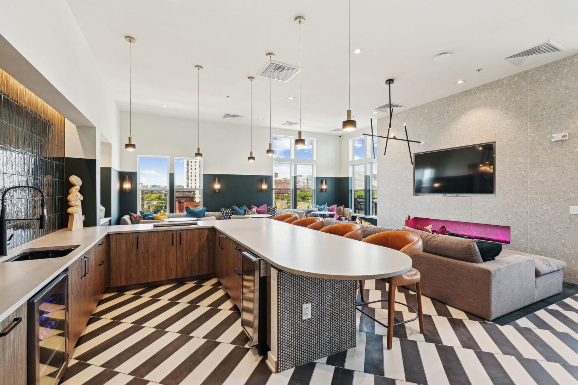 Luxury Furnished By Hyatus At The Navigator *