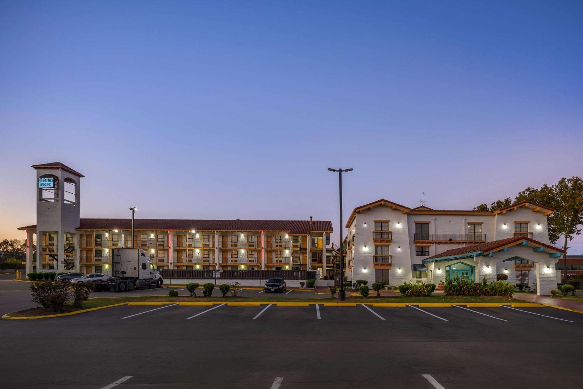 Lodge Econo Richmond-north Chesterfield