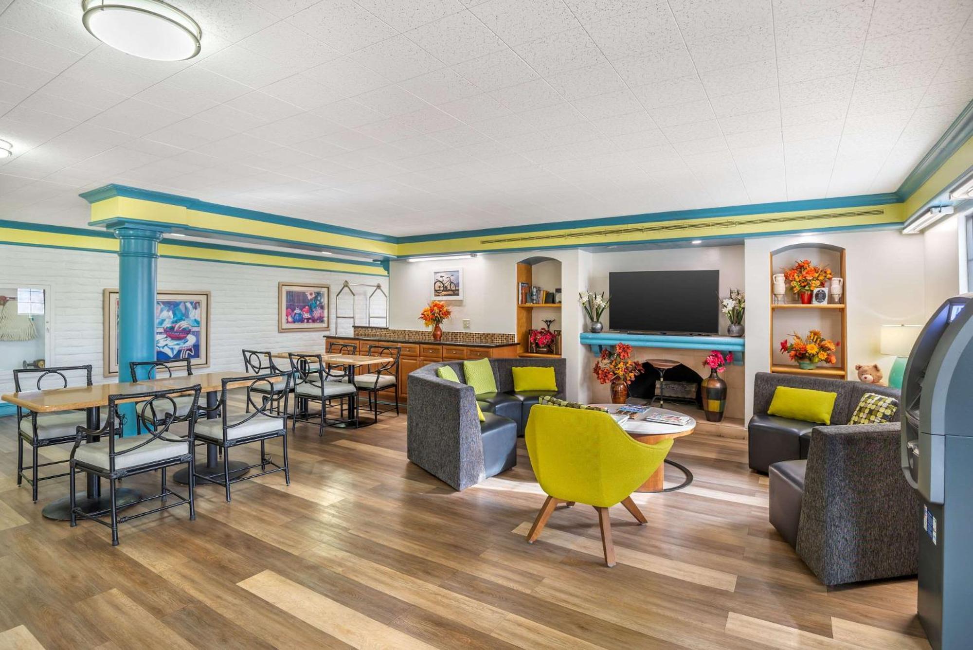 Lodge Econo Richmond-north Chesterfield