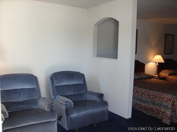 Hotel Executive And Suites