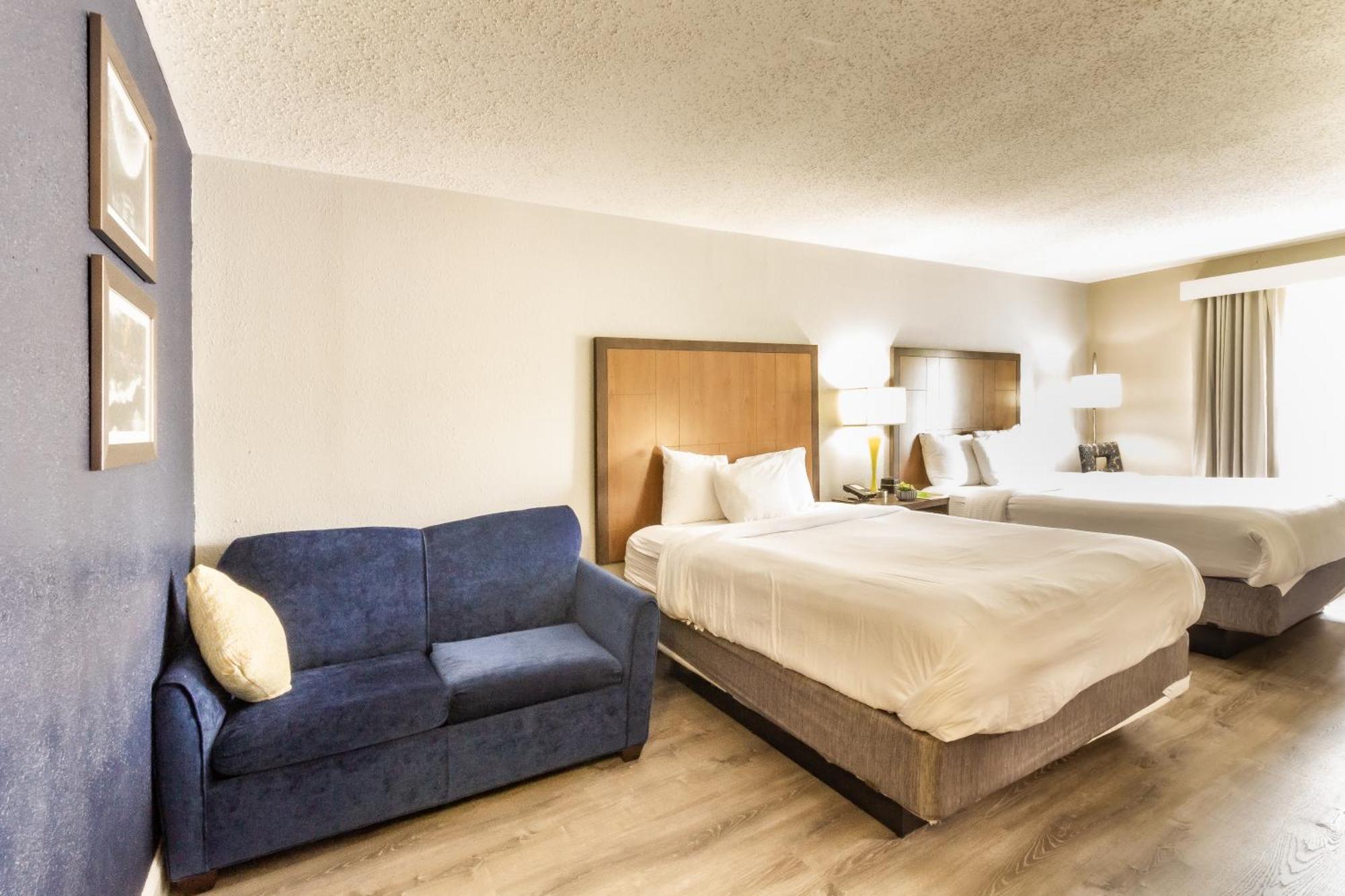 La Quinta By Wyndham South