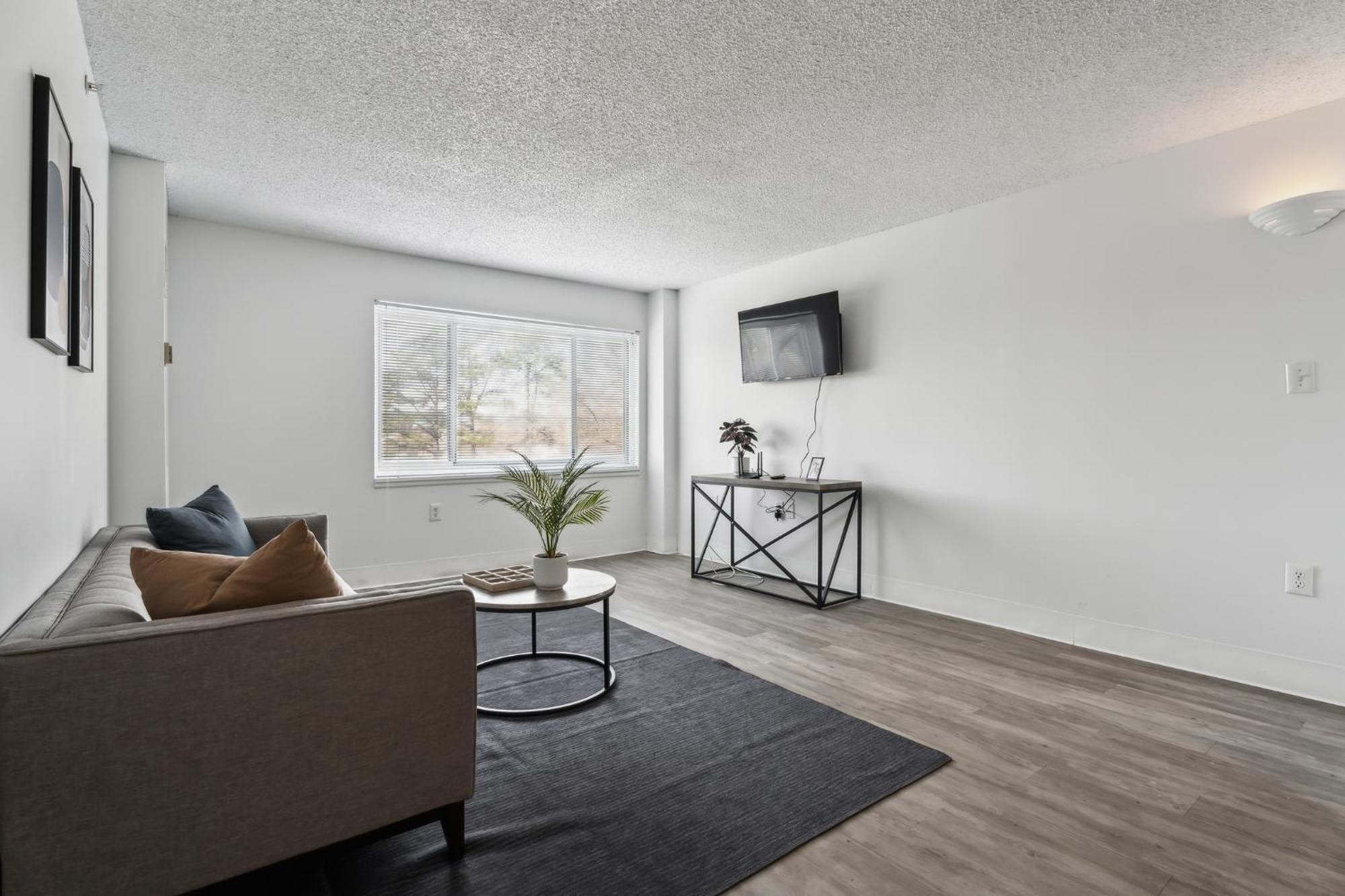 Legacy At Imperial Village 314 I 2 Bed 2 Bath Apartment *
