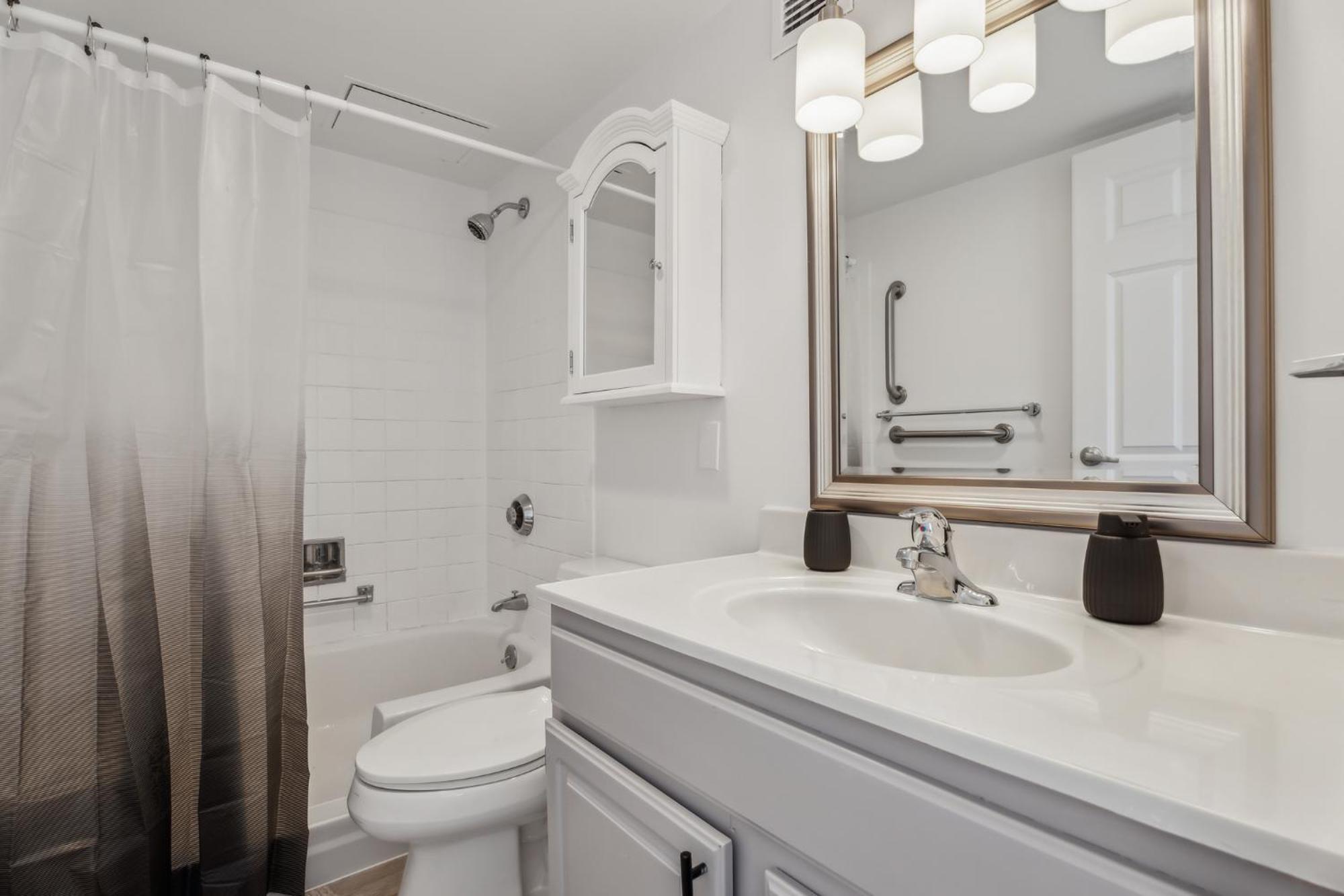 Apartment Legacy At Imperial Village 817 I 2bed 2 Bath