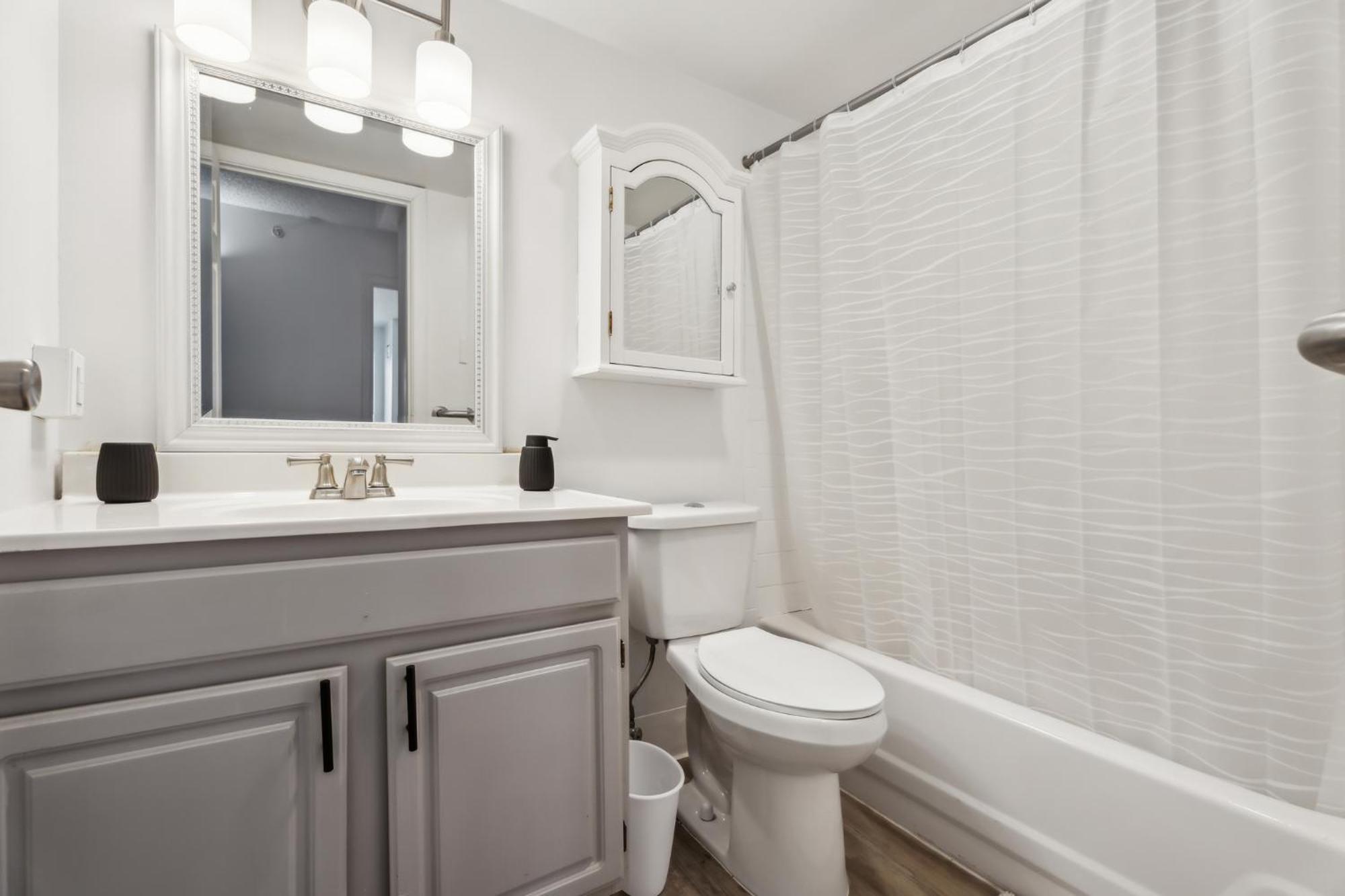Legacy At Imperial Village 314 I 2 Bed 2 Bath *