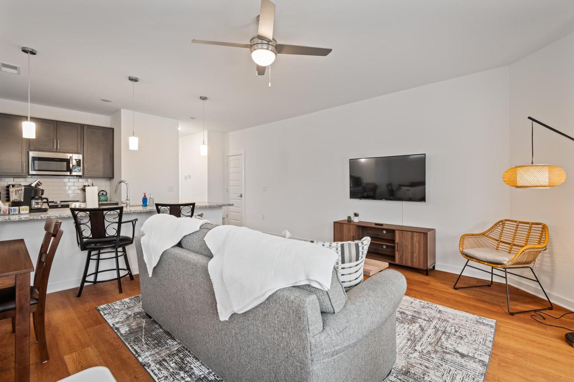 Charming Duplex Retreat In Old Town Manchester, Va * Richmond
