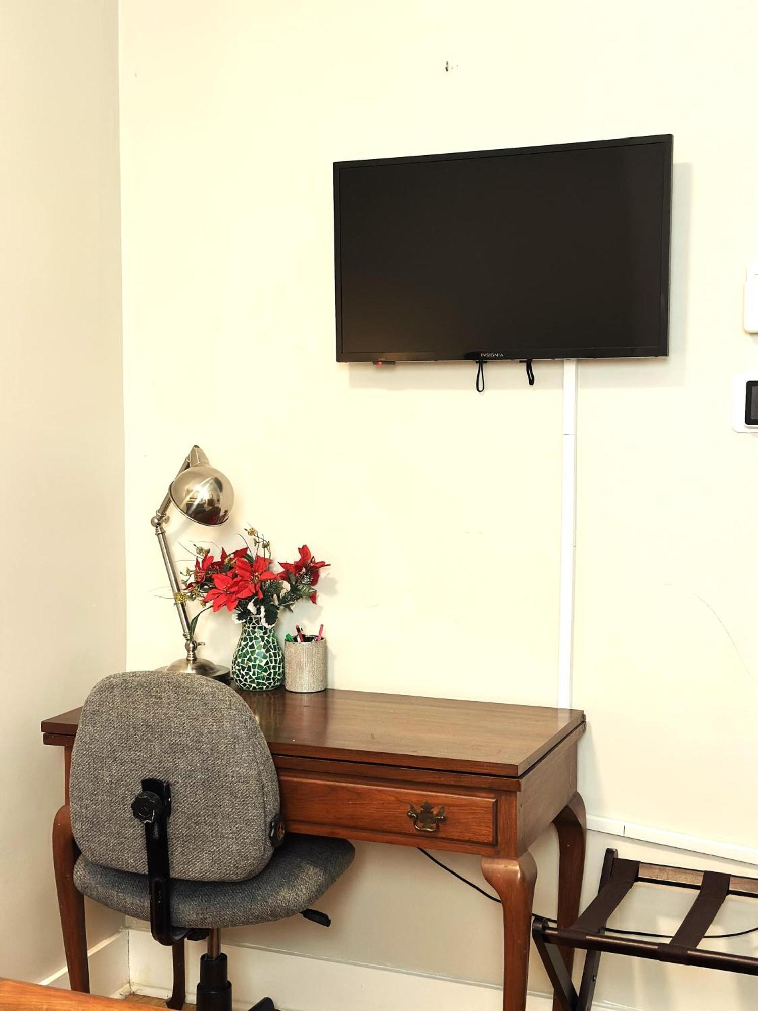 Apartment G4 King Bed Location Museums Free Parking