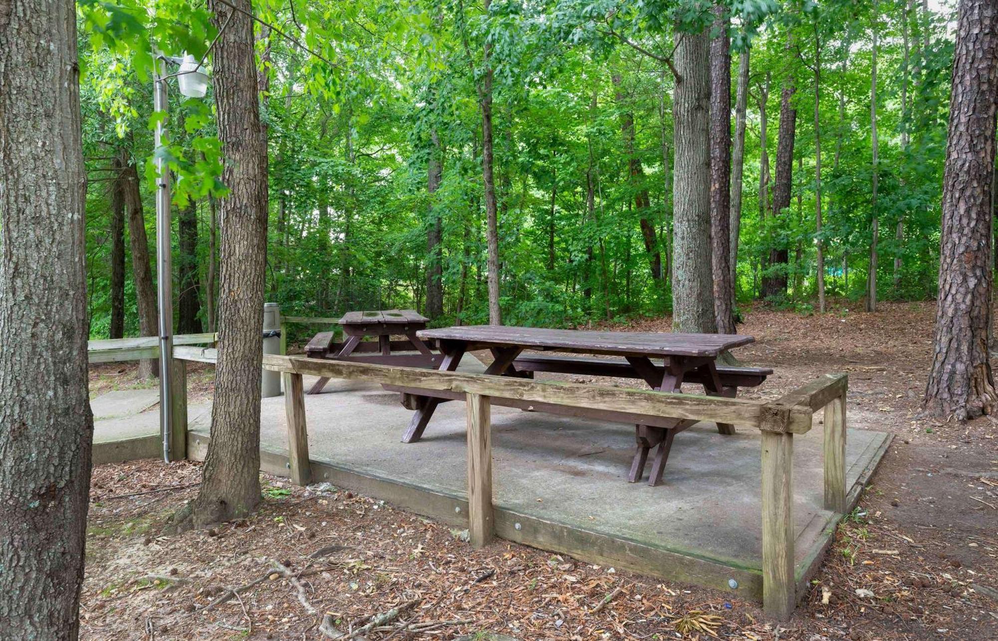 Extended America - North Chesterfield - Arboretum 2* Richmond