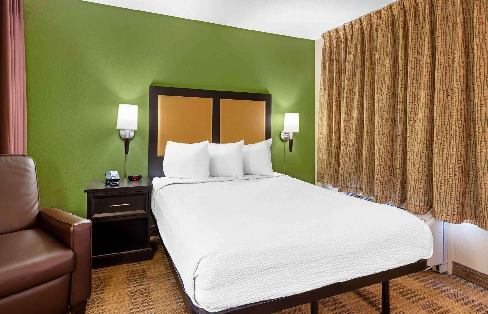 Extended America - North Chesterfield - Arboretum Hotel 2*