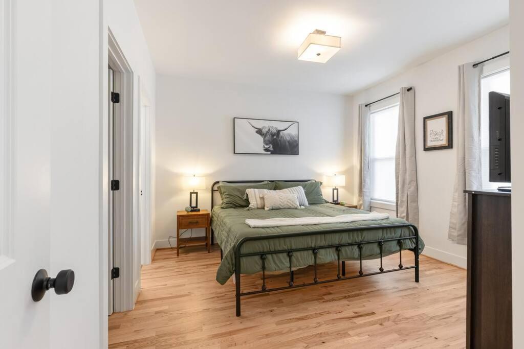 Apartment Dog-friendly With Fenced Yard In Richmond, Va! *