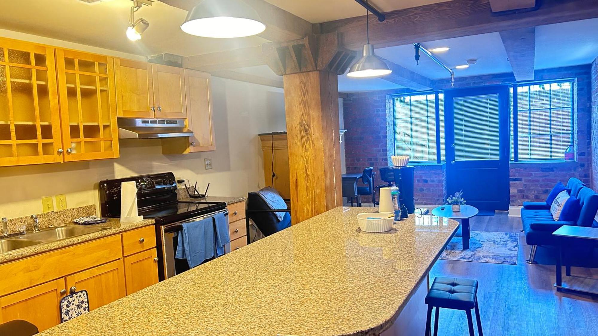 Private Near Vcu In Shockoe Apartment *
