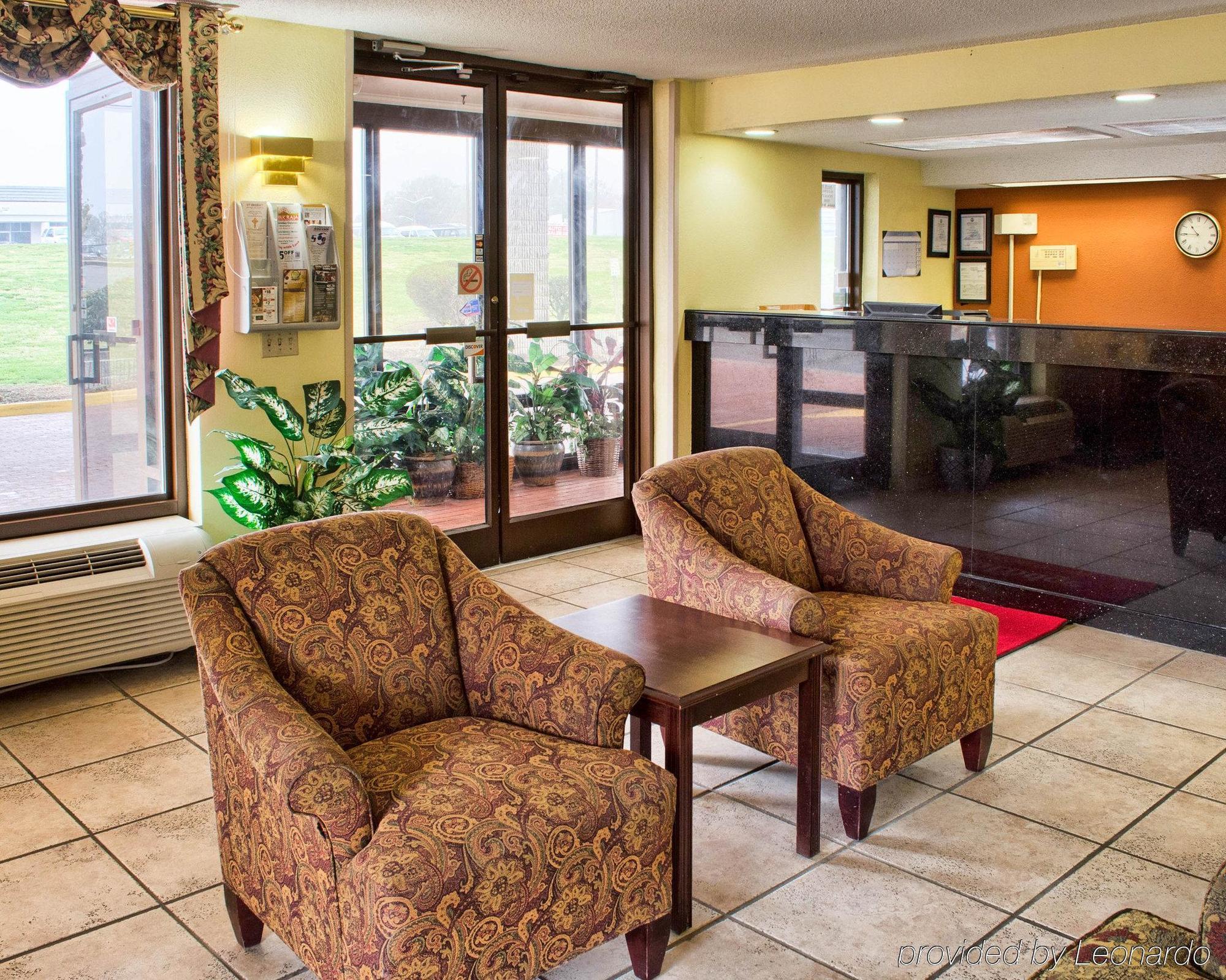 Lodge Econo Richmond