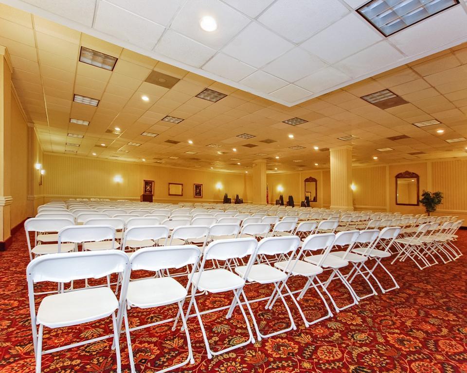 Quality And Conference Center Hotel Richmond
