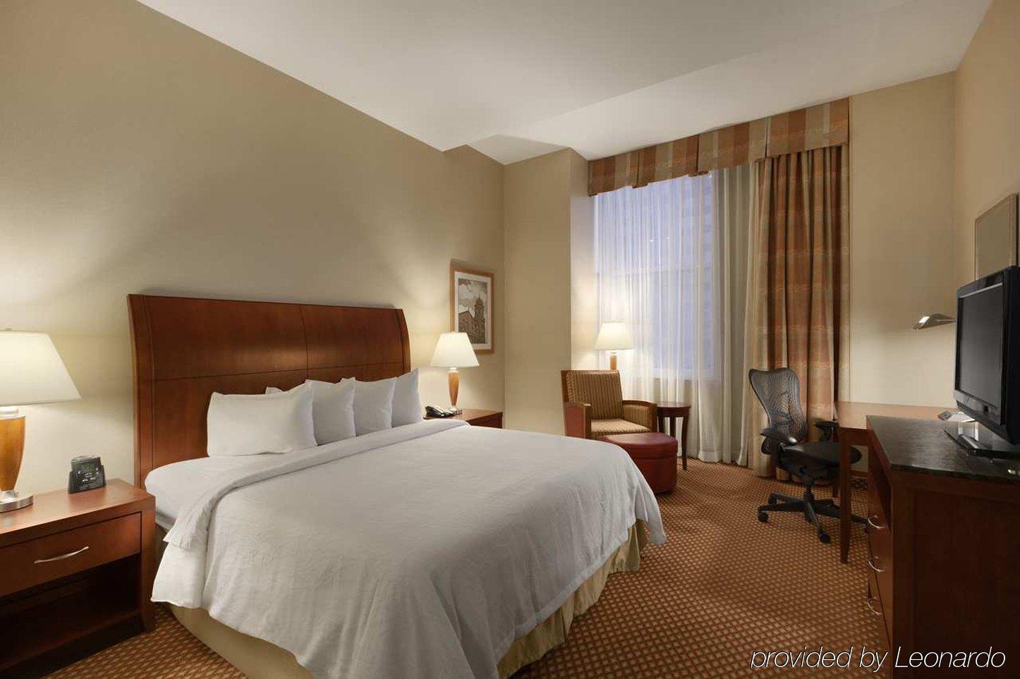 Hilton Downtown Hotel 4*