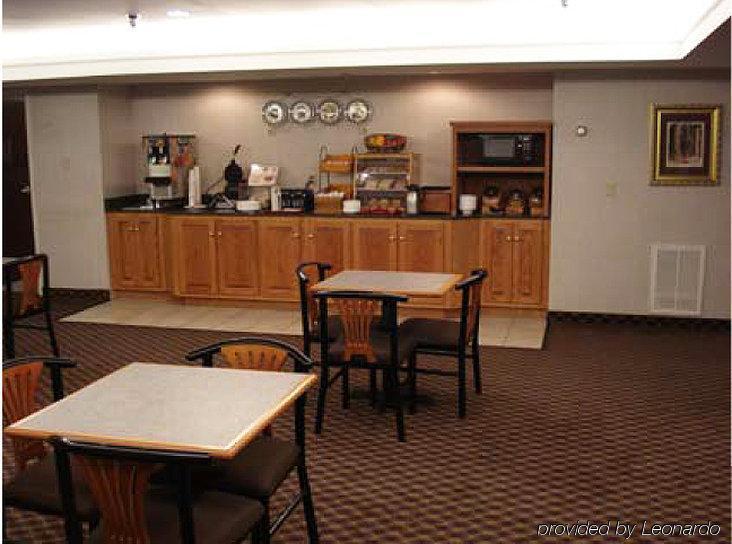 La Quinta By Wyndham South Hotel