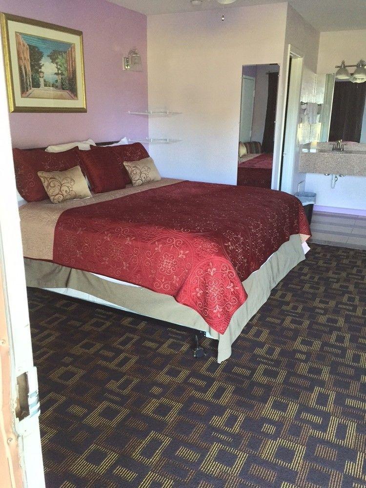 Deluxe Richmond