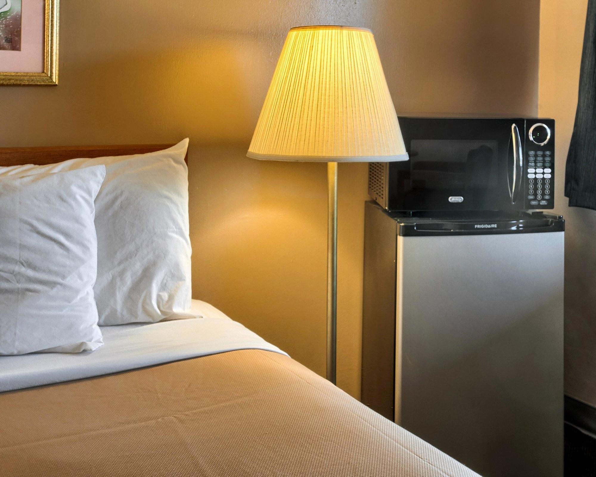 Inn Rodeway South 2*