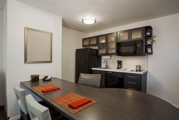 Candlewood - West Broad By Ihg Hotel 3*