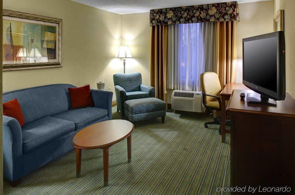 Express - Downtown By Ihg Hotel 2*