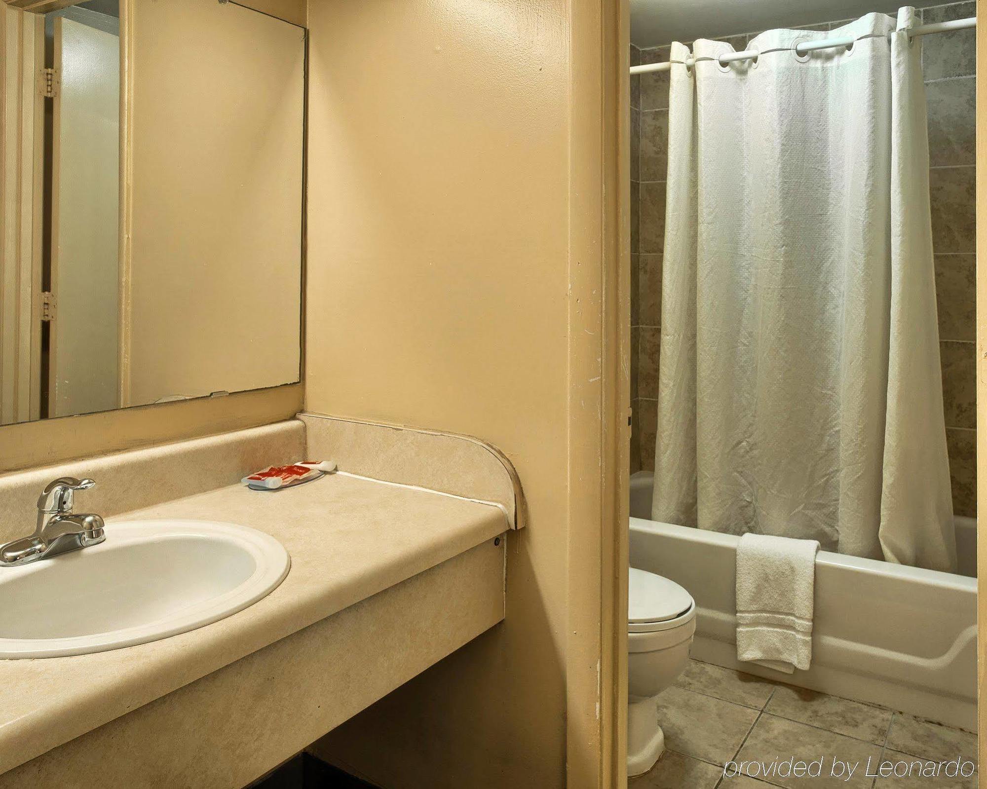 Inn Rodeway South Richmond