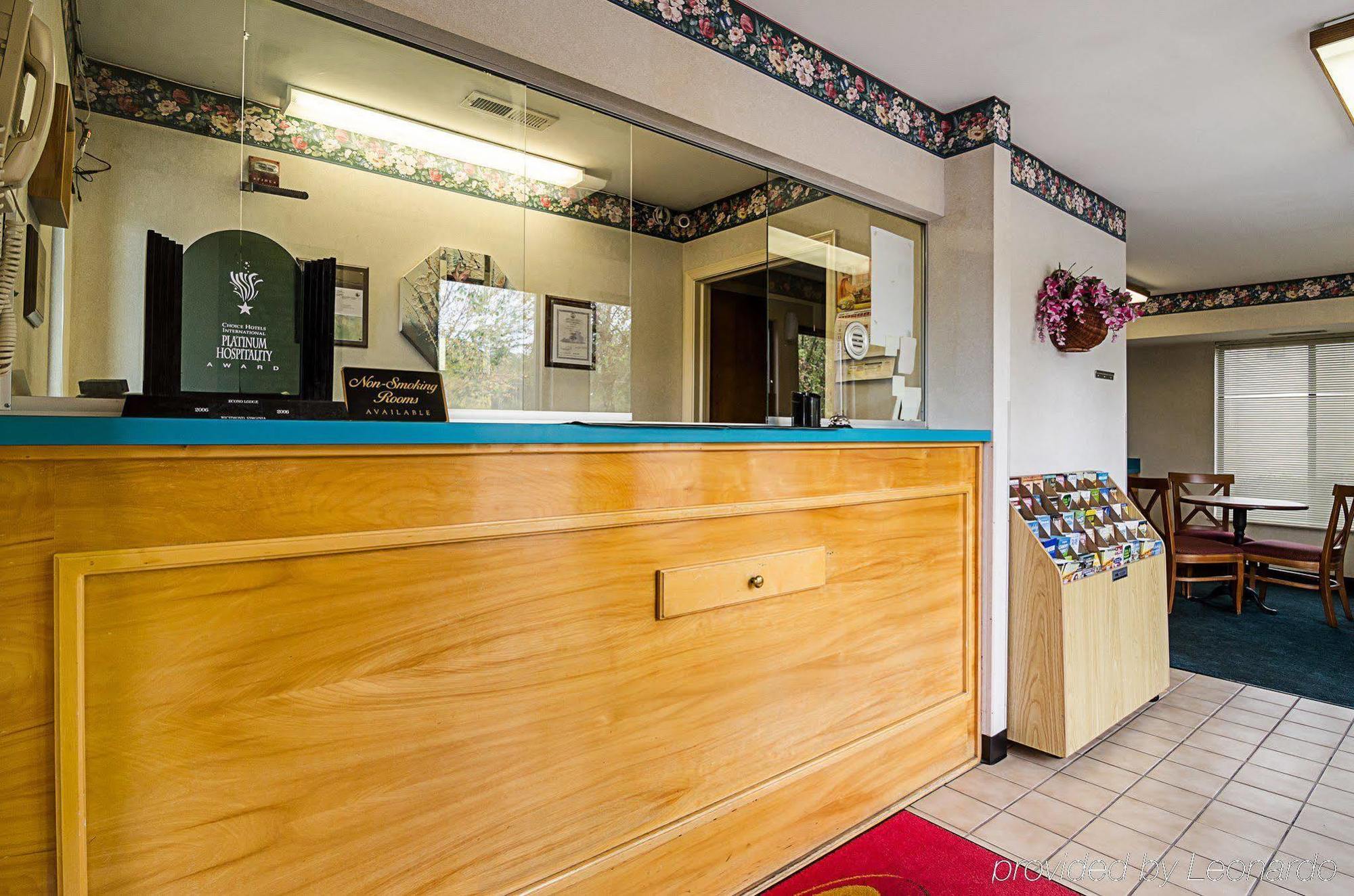 Lodge Econo Richmond