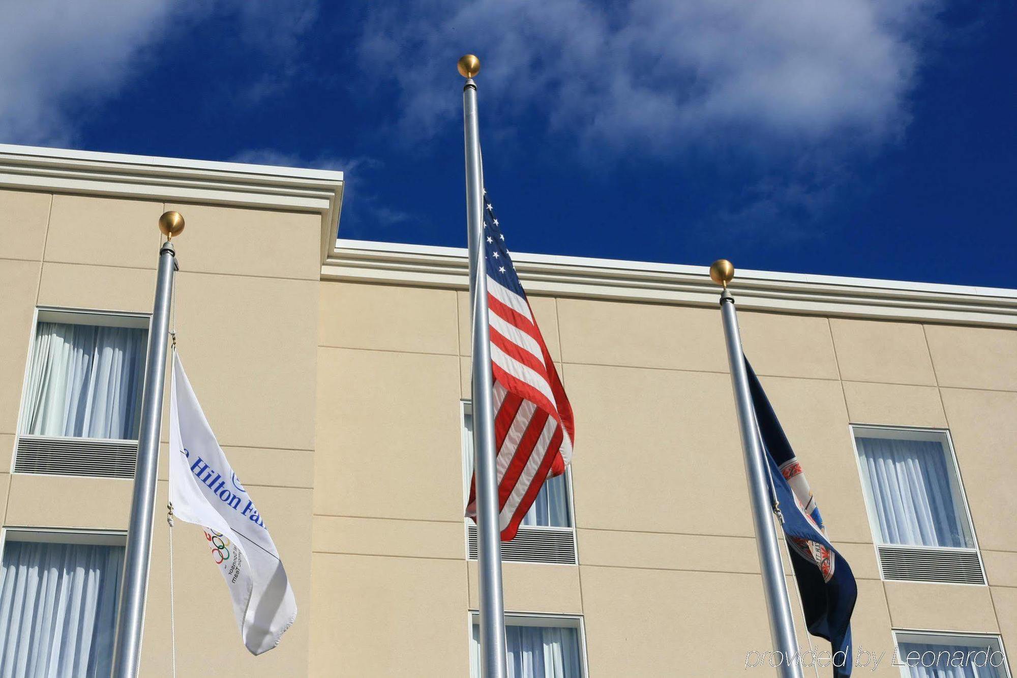 Hampton - South Hotel 3*