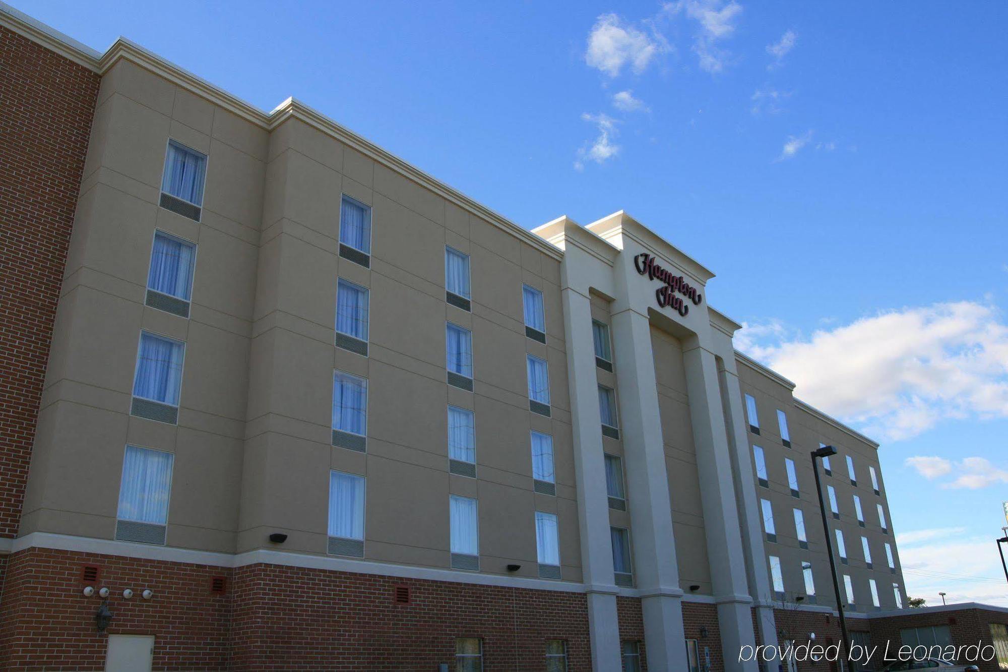 Hampton - South Hotel