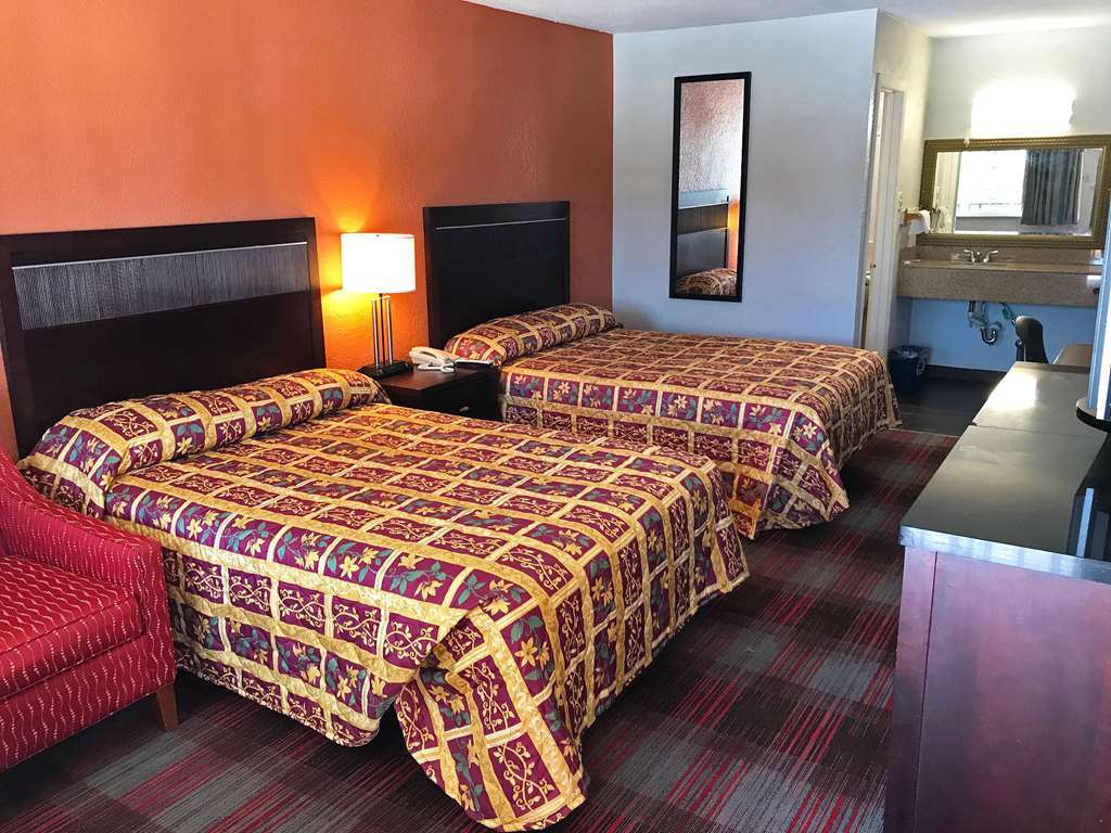 Americas Value South Motel 2*