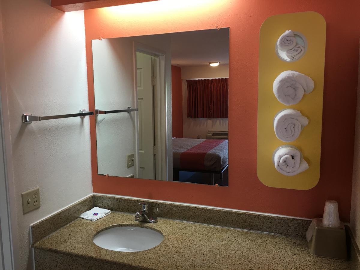 Hotel 6-richmond, Va - Midlothian Turnpike