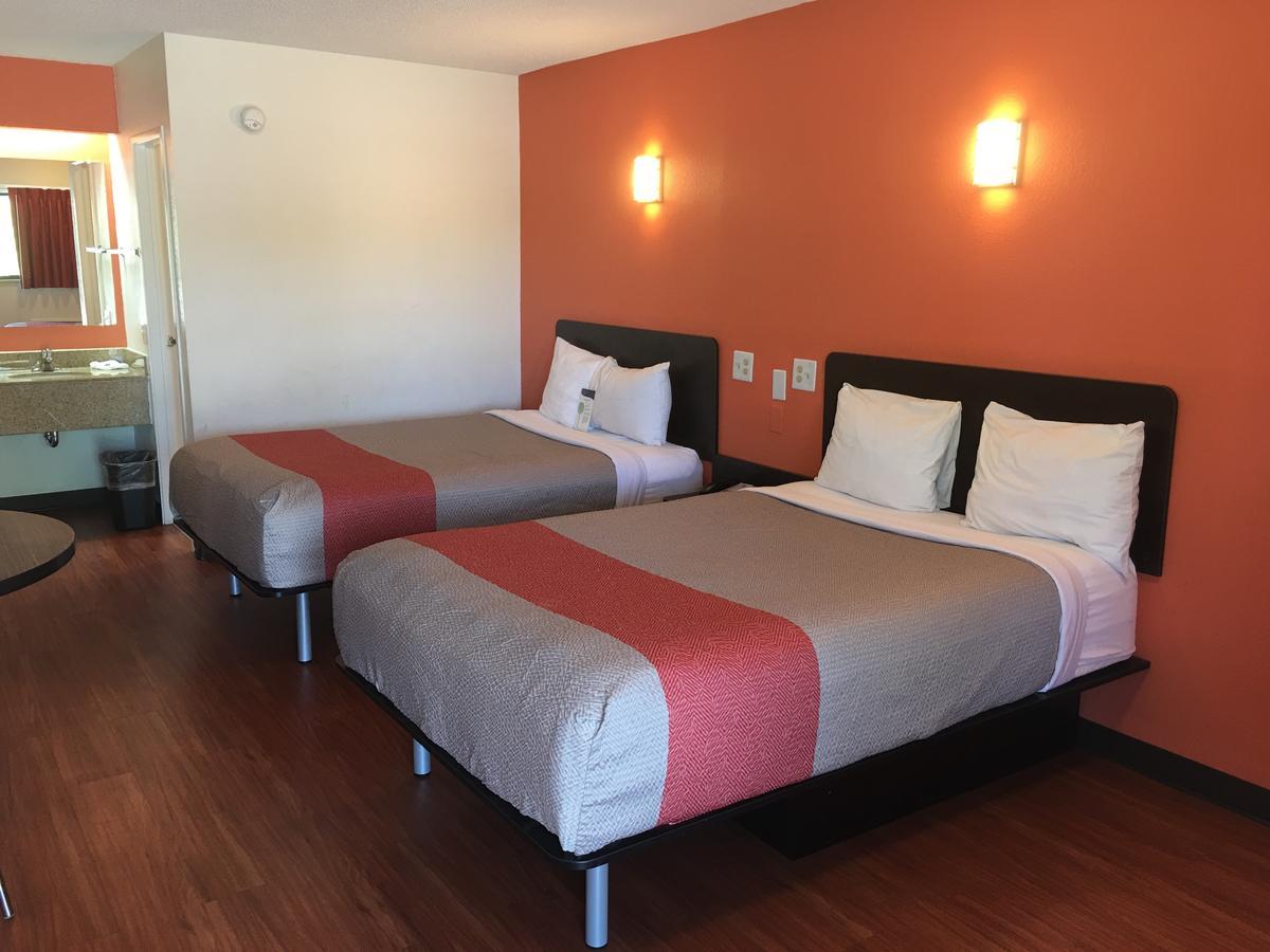 Hotel 6-richmond, Va - Midlothian Turnpike