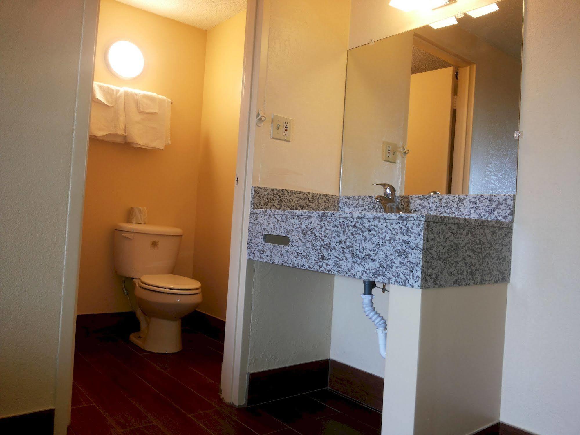 Hotel Diamond & 2*