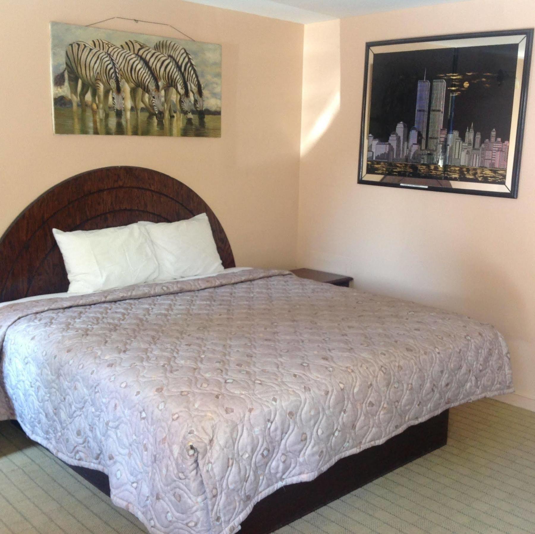 Eny's Hotel