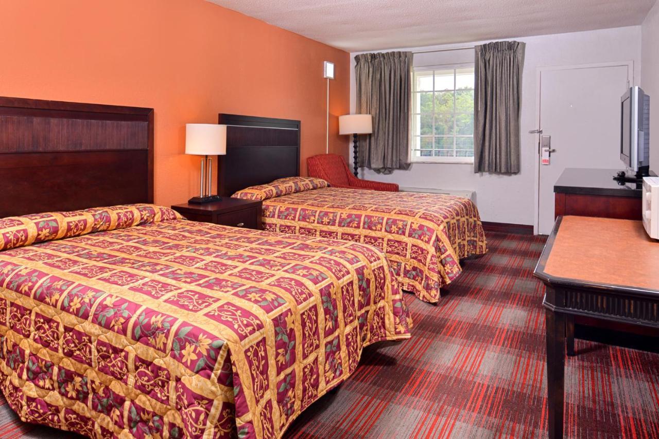 Motel Americas Value South 2*