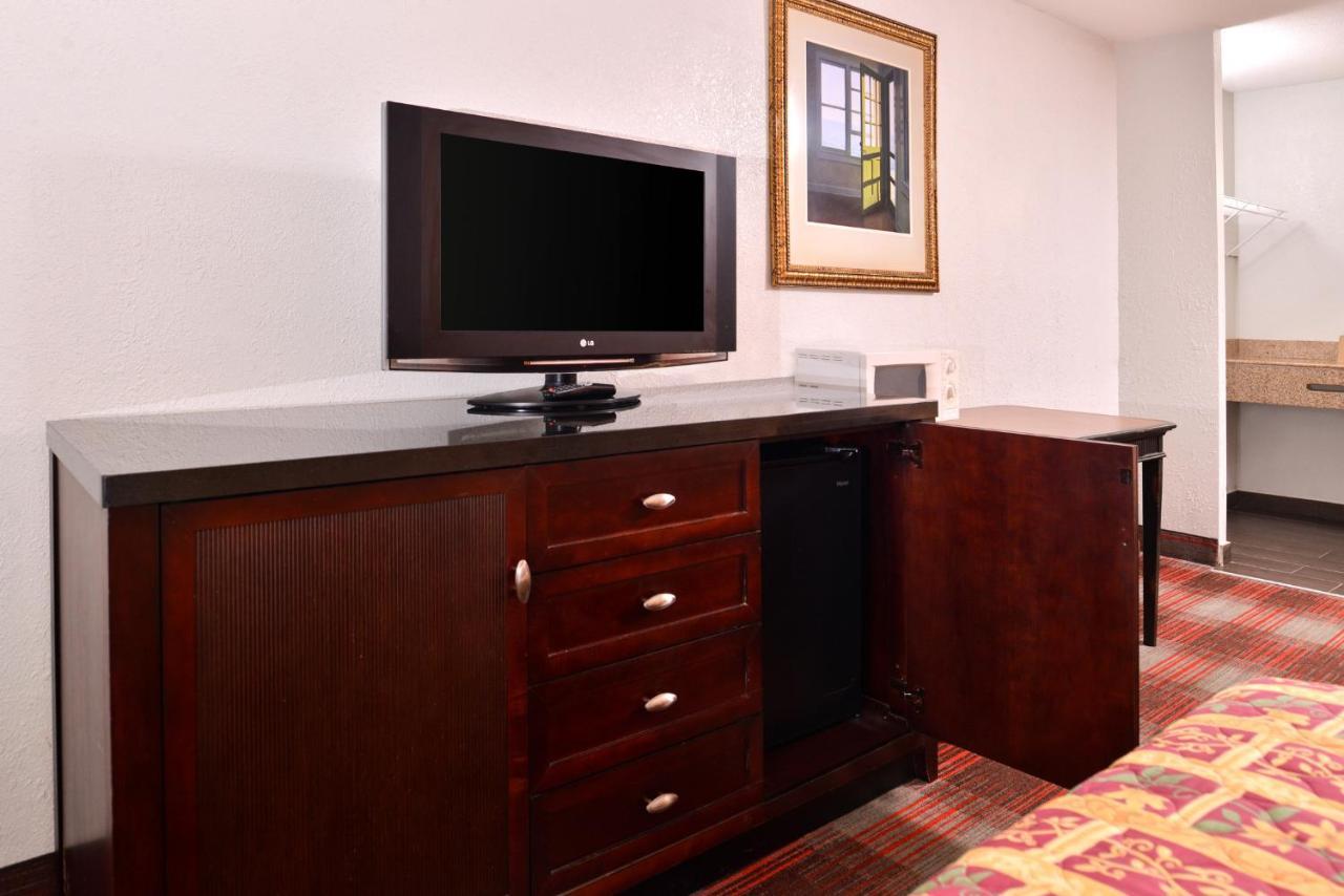 Motel Americas Value South 2*