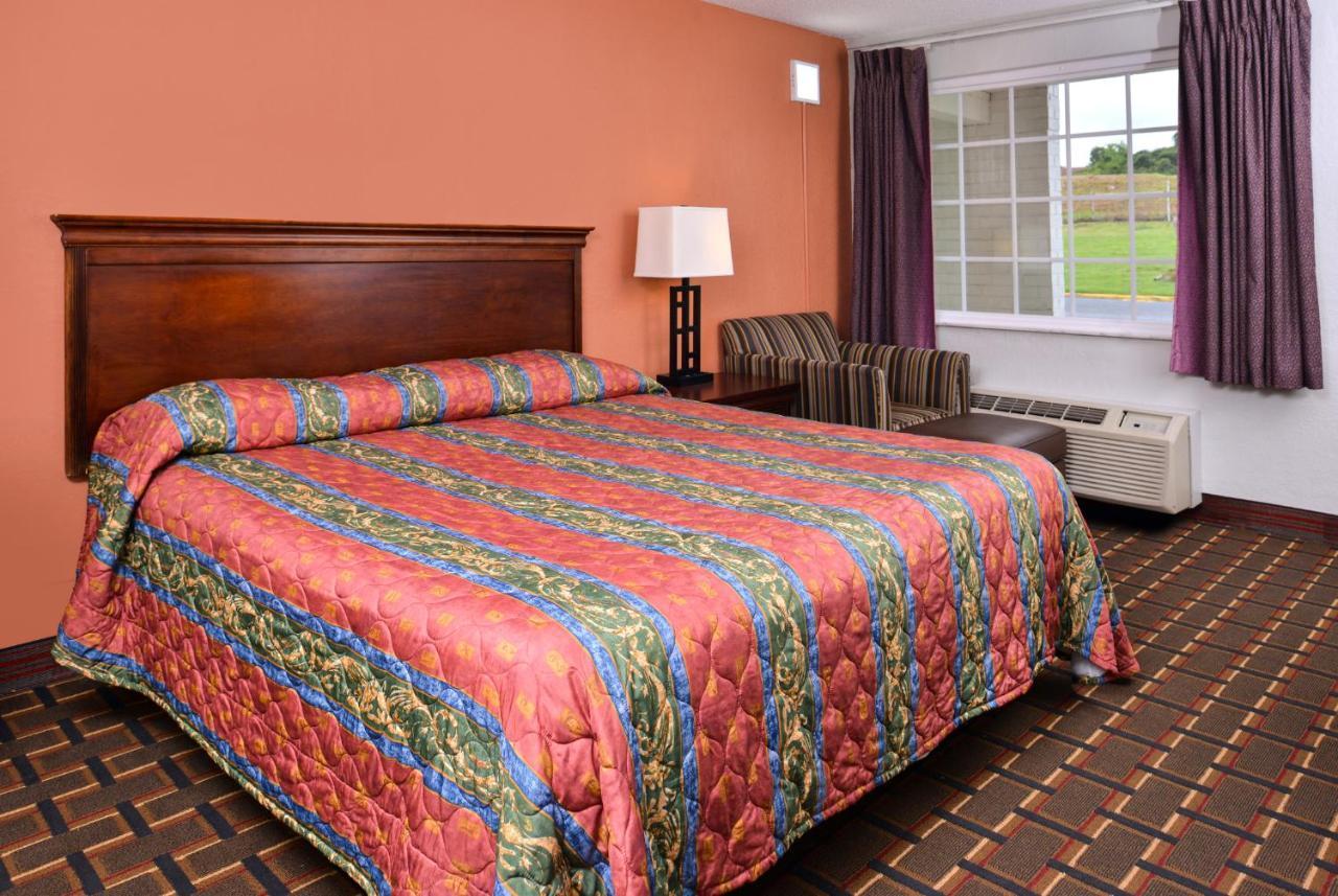 Americas Value South Motel 2*