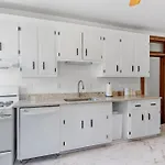 Spacious Home In Heart Of Historic Fan District