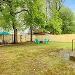 Rf Central Location W Fenced Backyard Fire-Pit