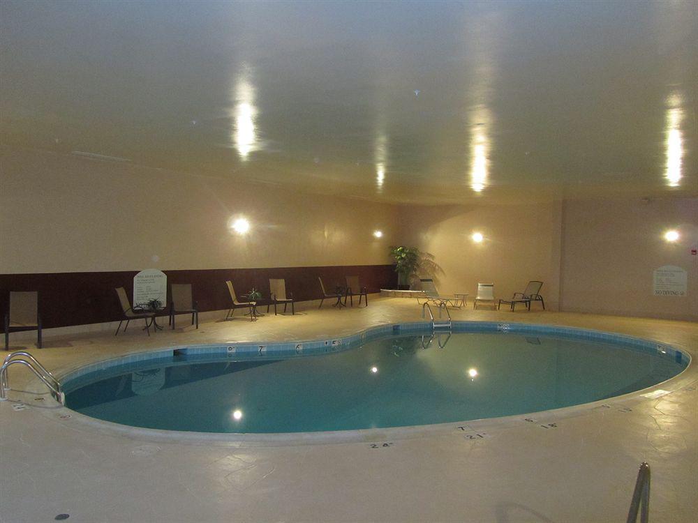 Hotel Crowne Plaza West 4*