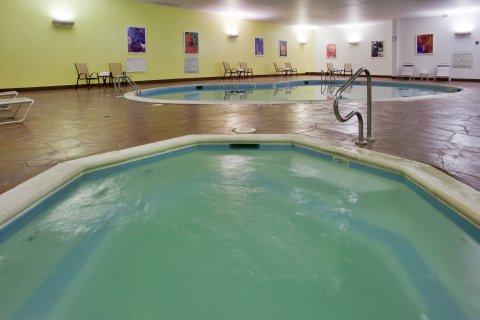 Crowne Plaza West