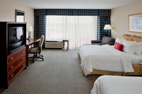 Crowne Plaza West Richmond