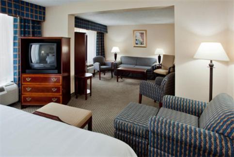 Hotel Crowne Plaza West 4*