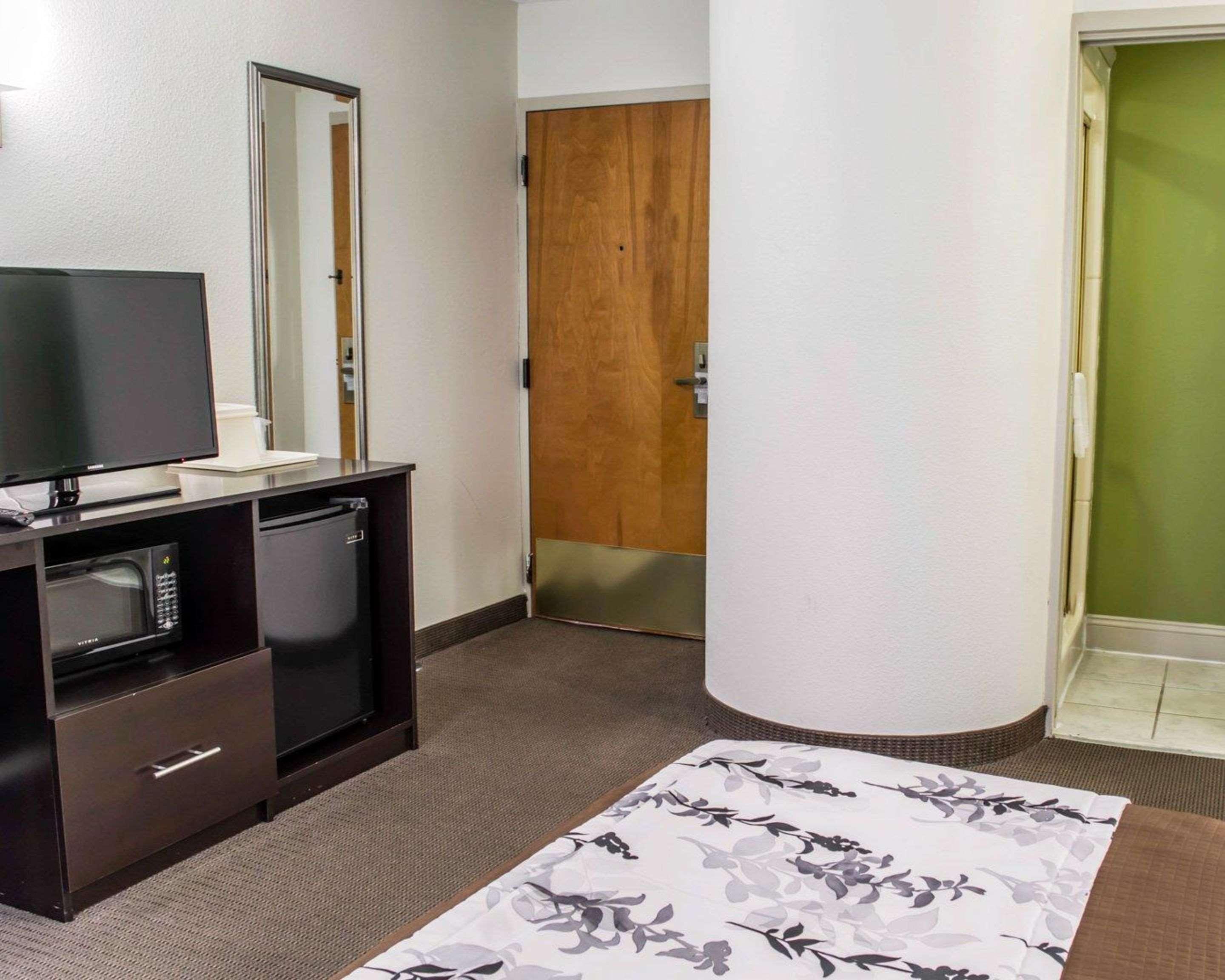 Sleep South Inn 2*