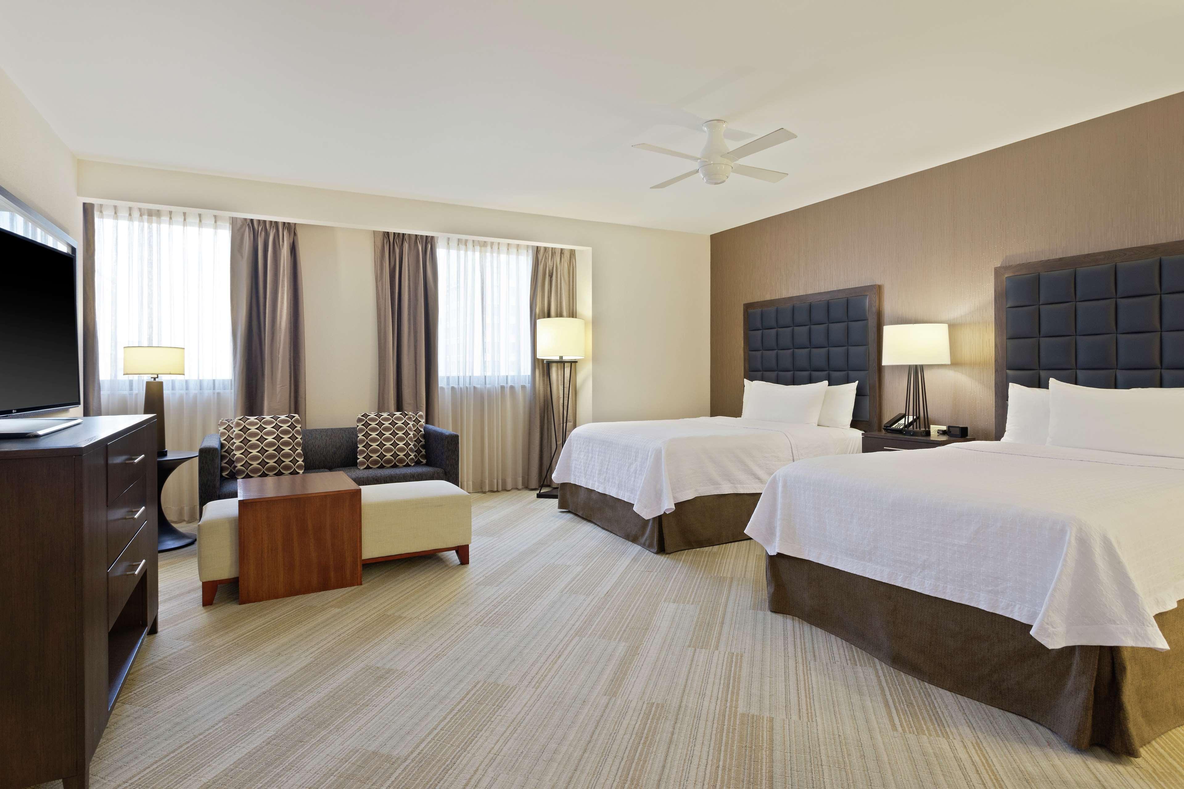 Hotel Homewood By Hilton Richmond-downtown 3*