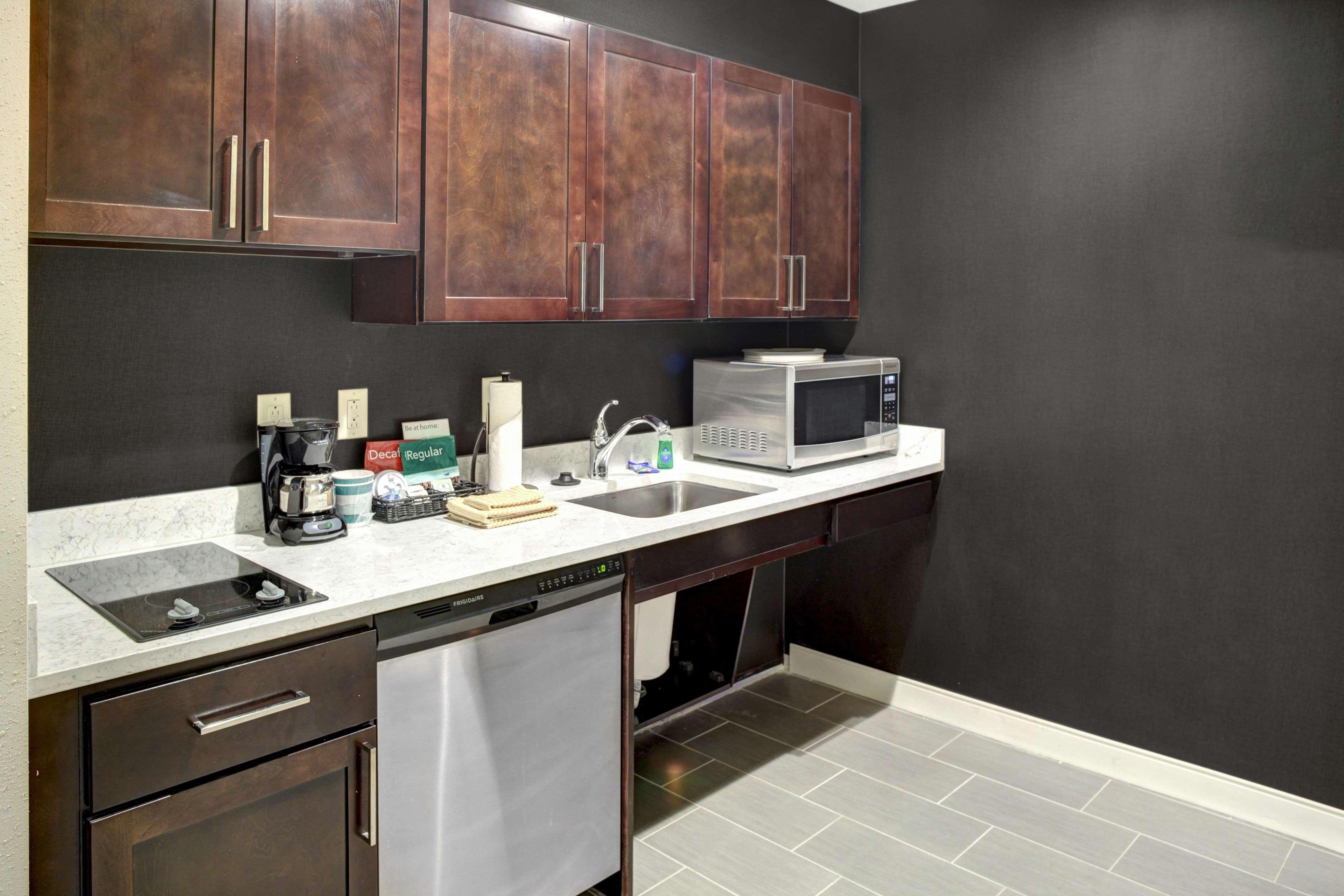 Homewood By Hilton Richmond-downtown Hotel