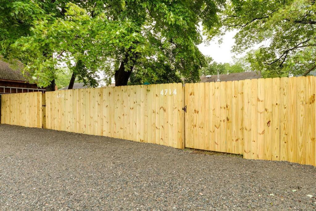 Rf Location W Fenced Backyard Fire-pit