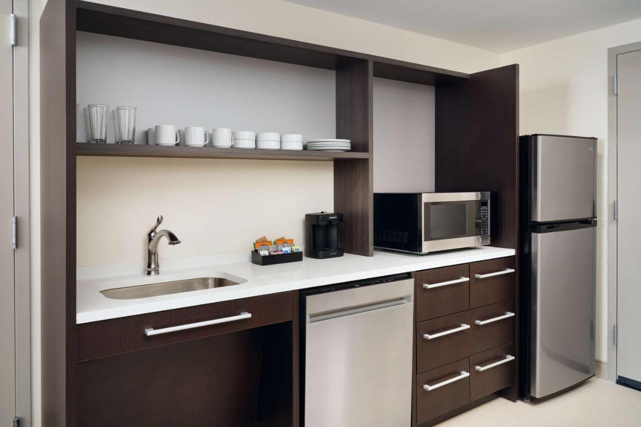 Hotel Home2 By Hilton Glenside 3*