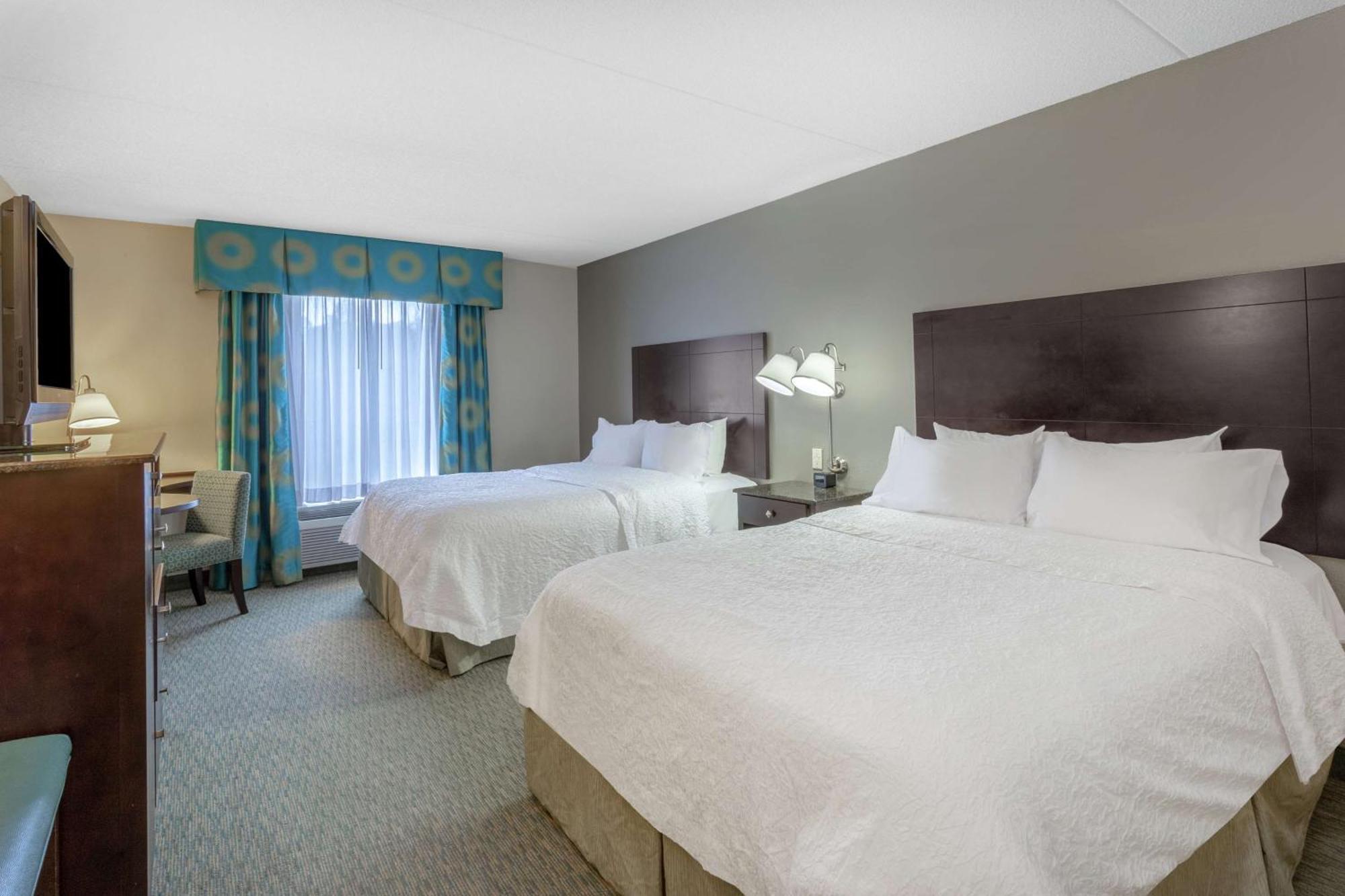 Hampton - South 3*