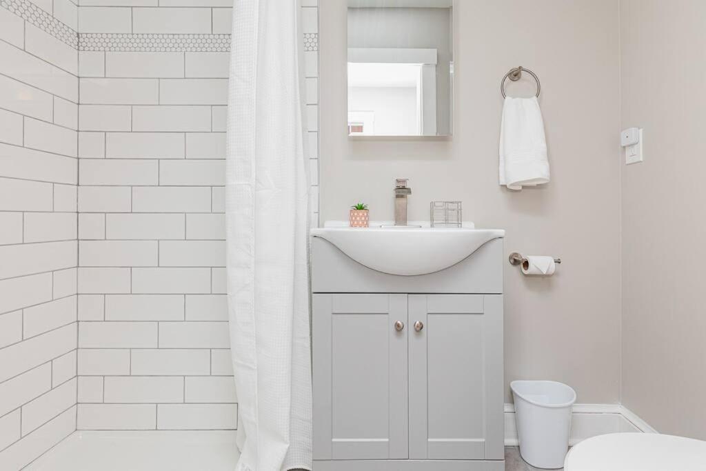 Apartment Step Into Style Charming Rva Getaway!