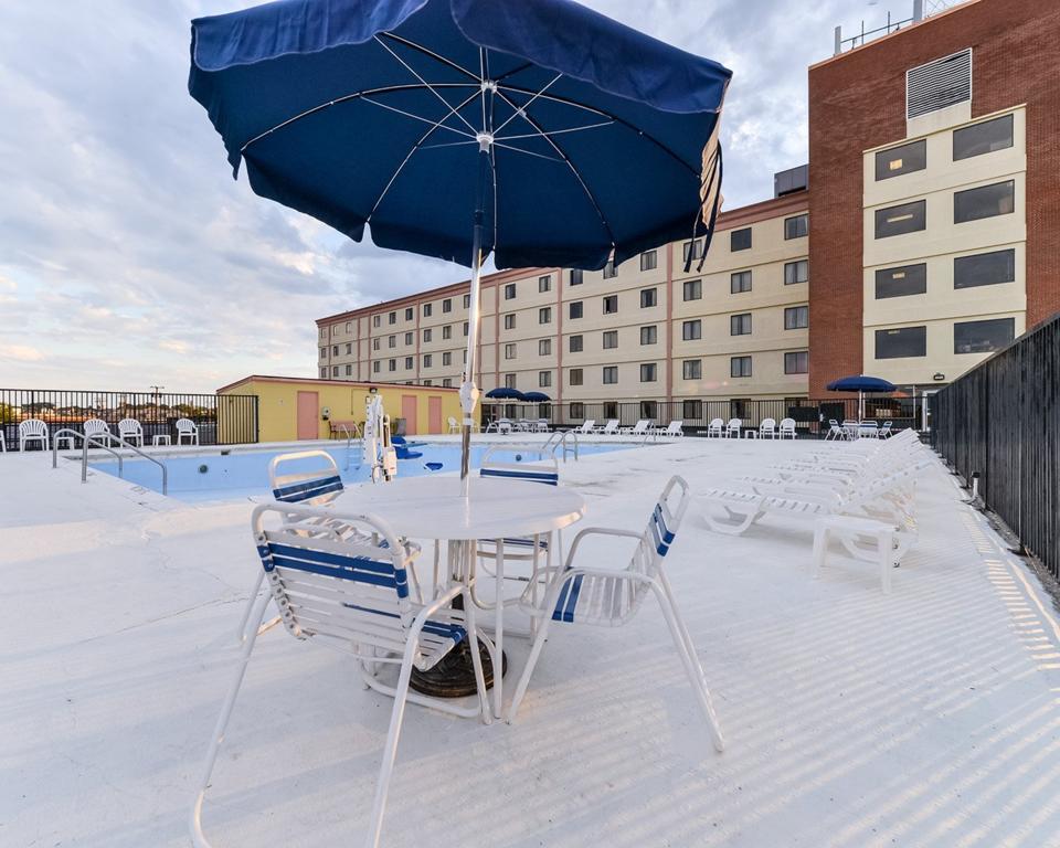 Quality And Conference Center Hotel 2*